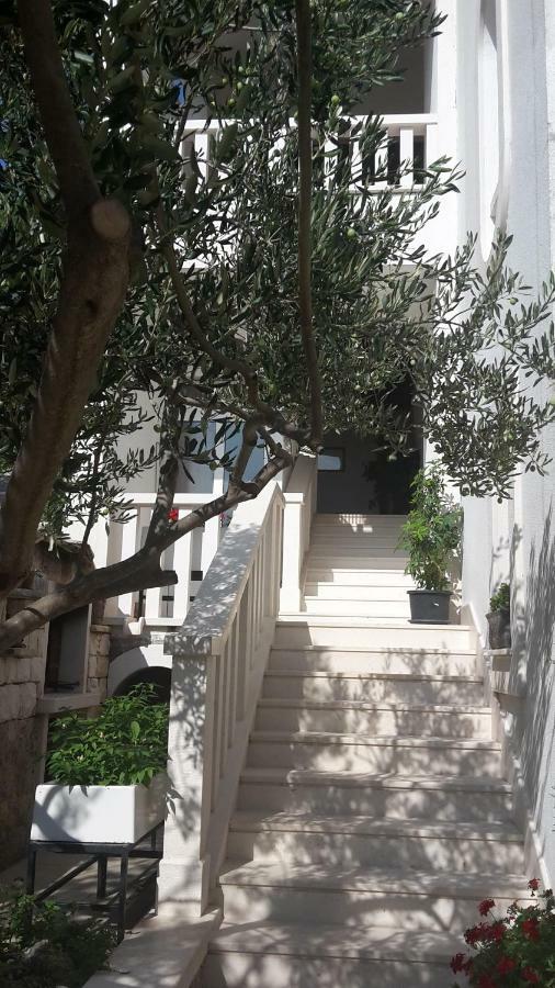 As Brela Ξενοδοχείο Εξωτερικό φωτογραφία