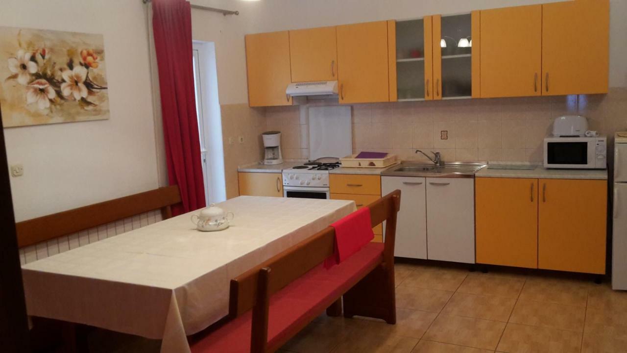 As Brela Ξενοδοχείο Εξωτερικό φωτογραφία